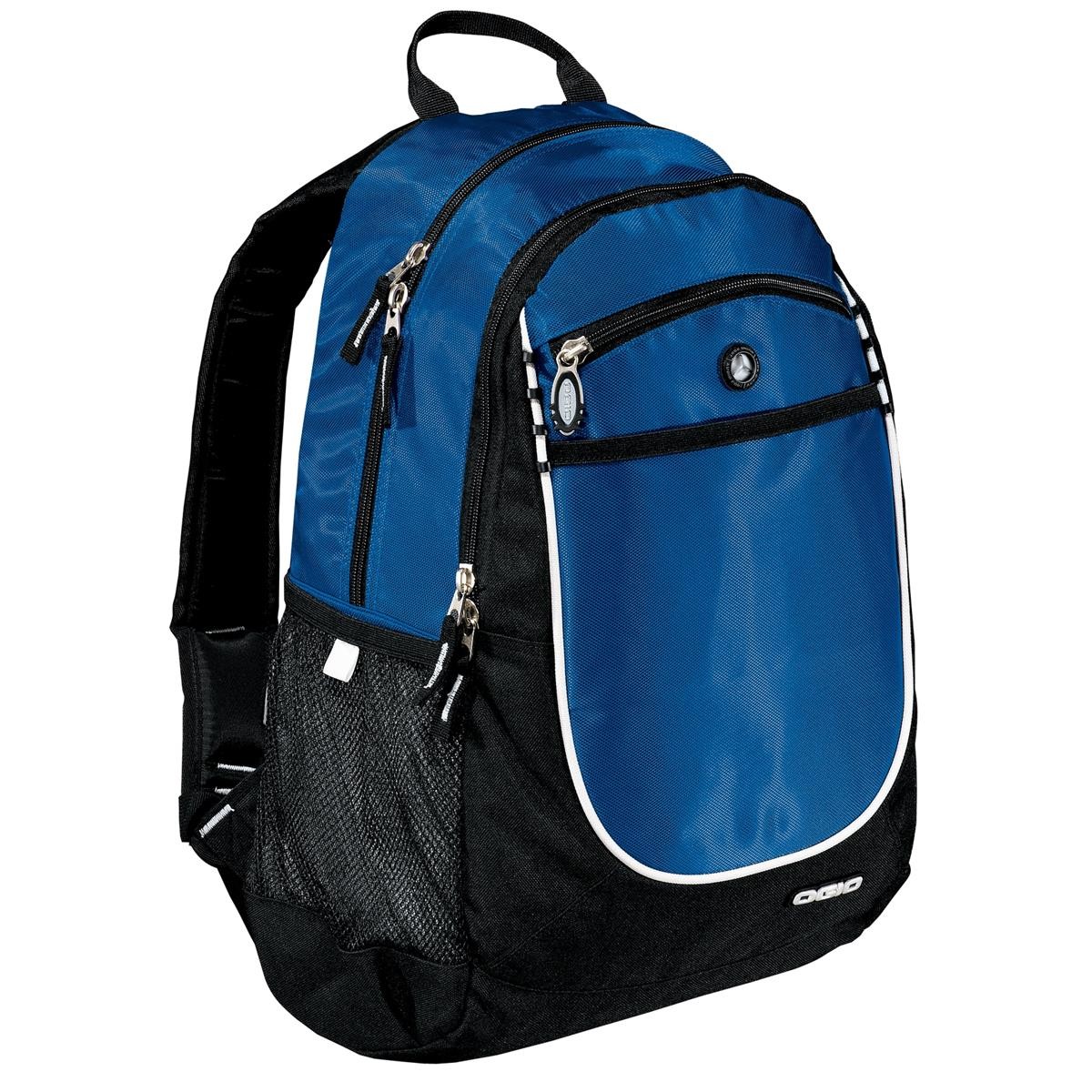 MODELO 711140. OGIO® CARBON PACK, MOCHILA COMPACTA CON PANEL ORGANIZADOR Y SALIDA PARA AURICULARES