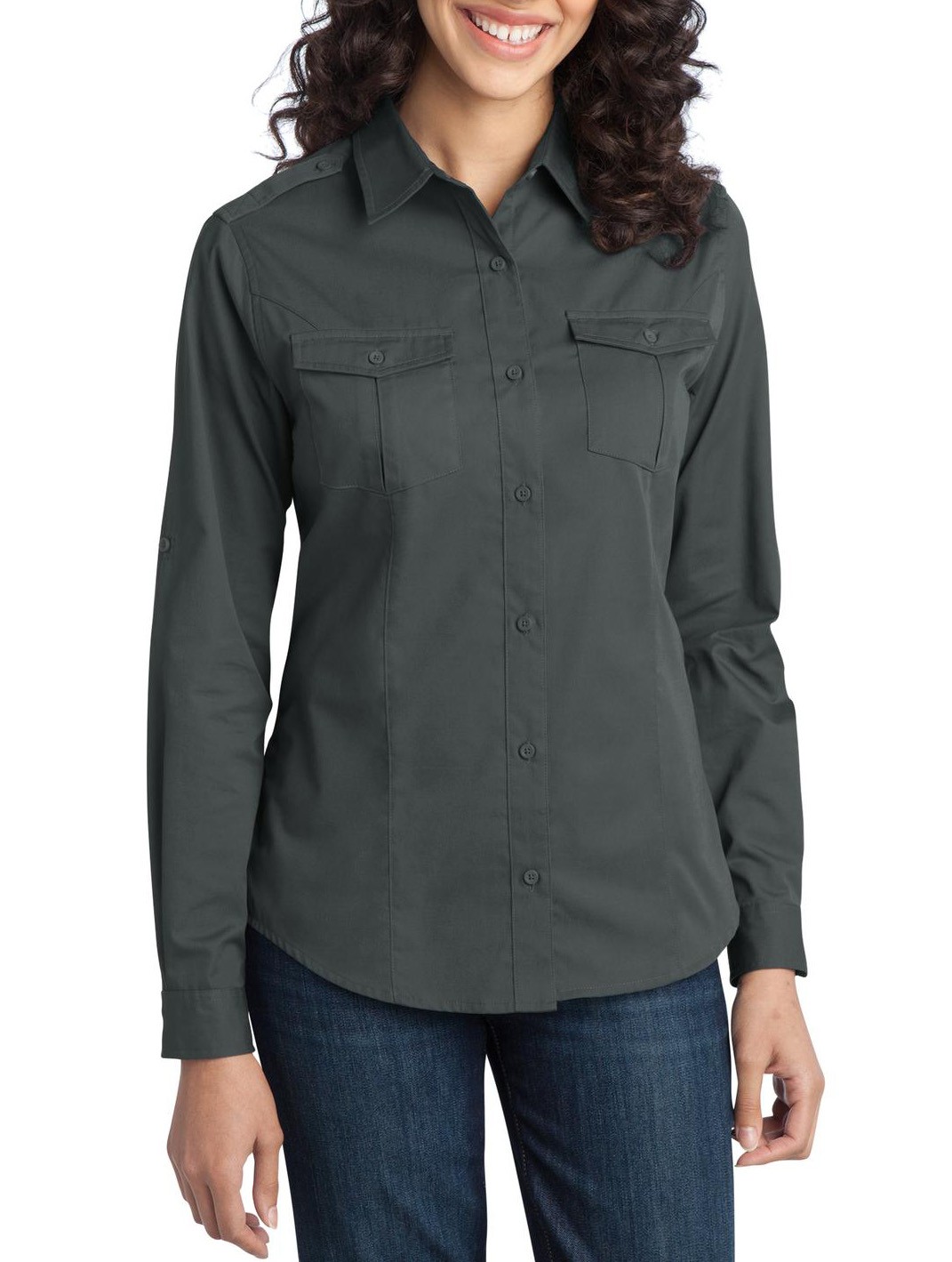 Port Authority® blusa estilo militar de manga larga, con dos bolsillos al frente. L649 acero
