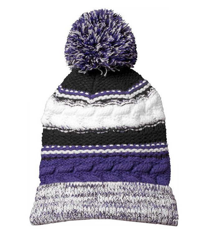 Sport-Tek® Gorro con pom pom en los colores de tu equipo. STC21 morado/negro/blanco