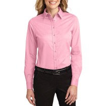 Port Authority® blusa de manga larga anti-arrugas, perfecta para la jornada laboral. L608 rosa claro