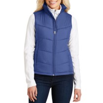 Port Authority® Chaleco acolchado para dama con cuello estilo cadete. L709 azul mediterréneo