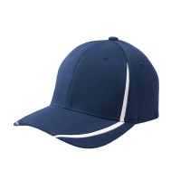 Sport-Tek® Gorra estructurada de perfil medio, bicolor. STC16 azul marino/blanco
