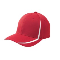 Sport-Tek® Gorra estructurada de perfil medio, bicolor. STC16 rojo/blanco