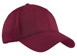 Gorra Port Authority® de fácil cuidado, ideal para uniforme. C608 borgoña